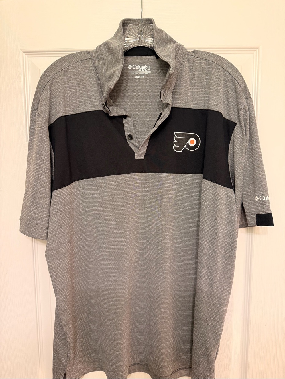 Columbia Men’s Gray and Black Philadelphia Flyers Polo